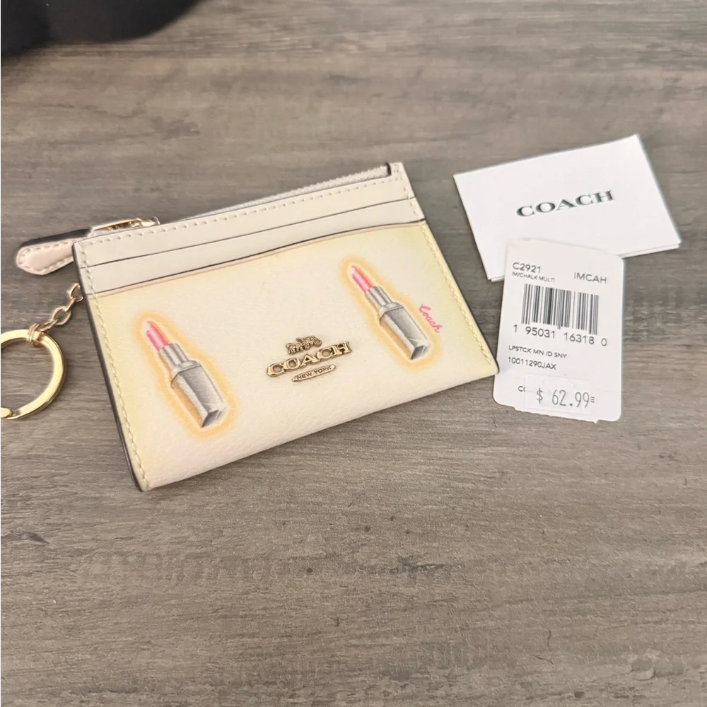 Coach Cream Lipstick Pattern Card Holder - Picture 2 of 4